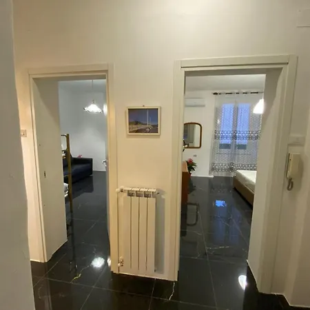 15 Min Dalla Stazione, 5 Terre La Spezia Apartment Pegazzano